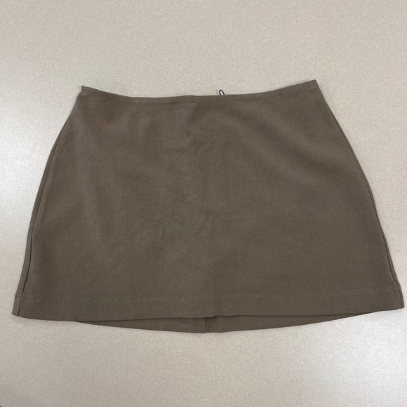 WeWoreWhat Mini Skort - Size 16- Kangaroo/Brown - NWT - Picture 1 of 4